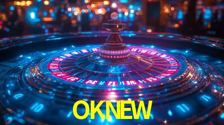 Interfaz de la app móvil OKNEW en un smartphone moderno